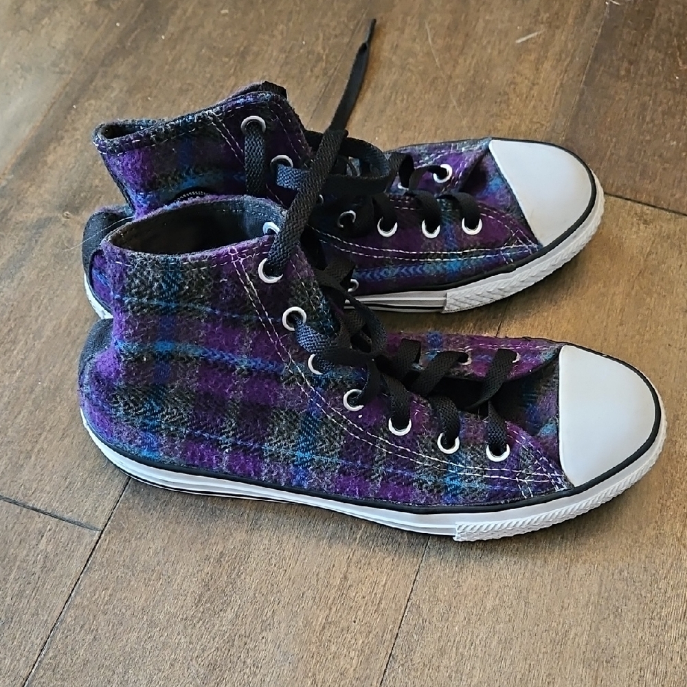 Converse Purple and Black Kids High-Tops